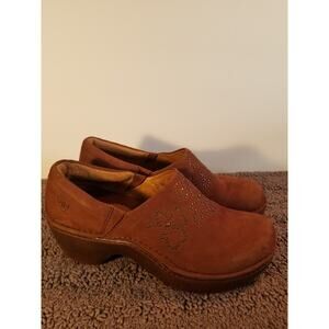Ariat Women's Sz 9 Brown Suede Leather‎ Studded Floral Clog Slip on Shoes